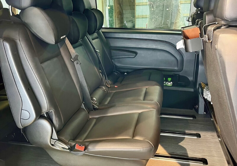 9-seater passenger seats