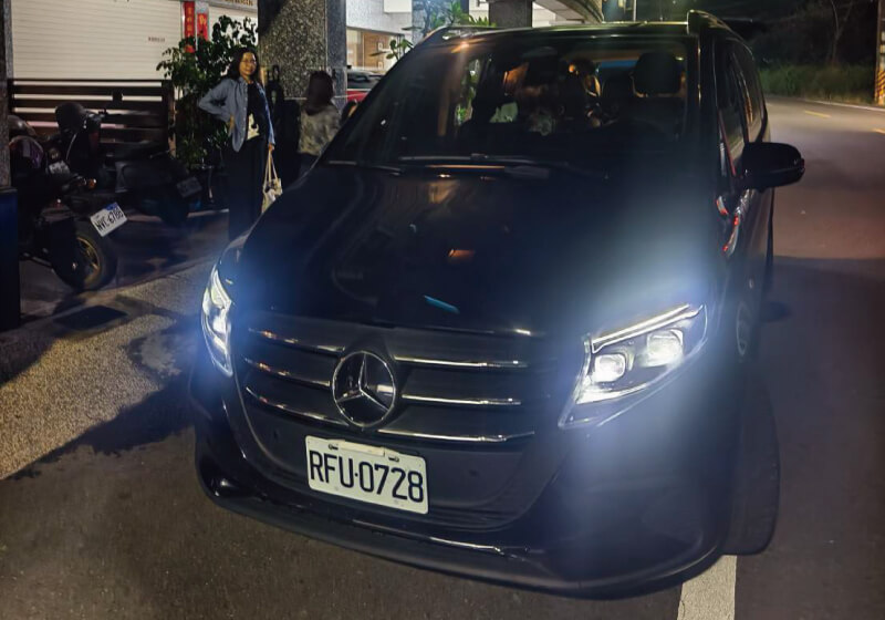 高雄至日月潭包車旅遊首選｜家庭出遊、含長輩安心搭乘賓士九人座的第2張圖片